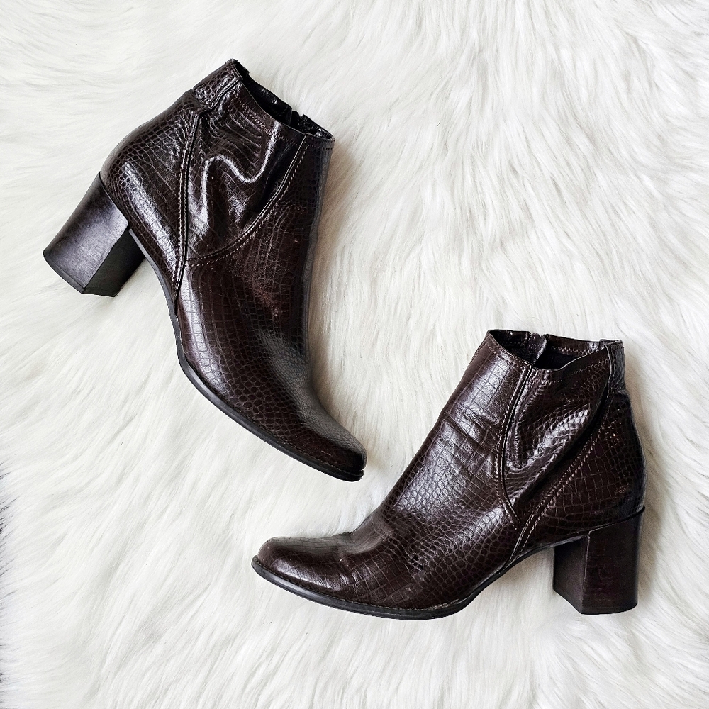 Franco Sarto Croc-Embossed Brown Ankle Chocolate Brown Boots - Size 10M